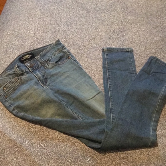 Girls Celebrity Pink Girls - Picture 4 of 4